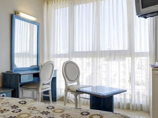 Фото Residence Beach Hotel