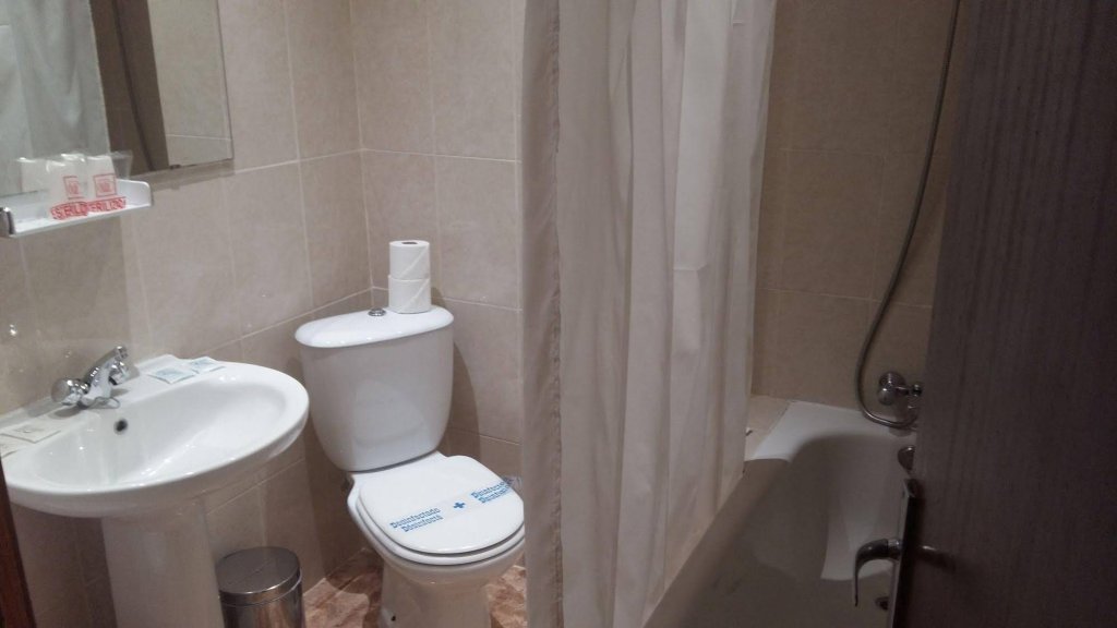 Фото Hotel Torremolinos Centro