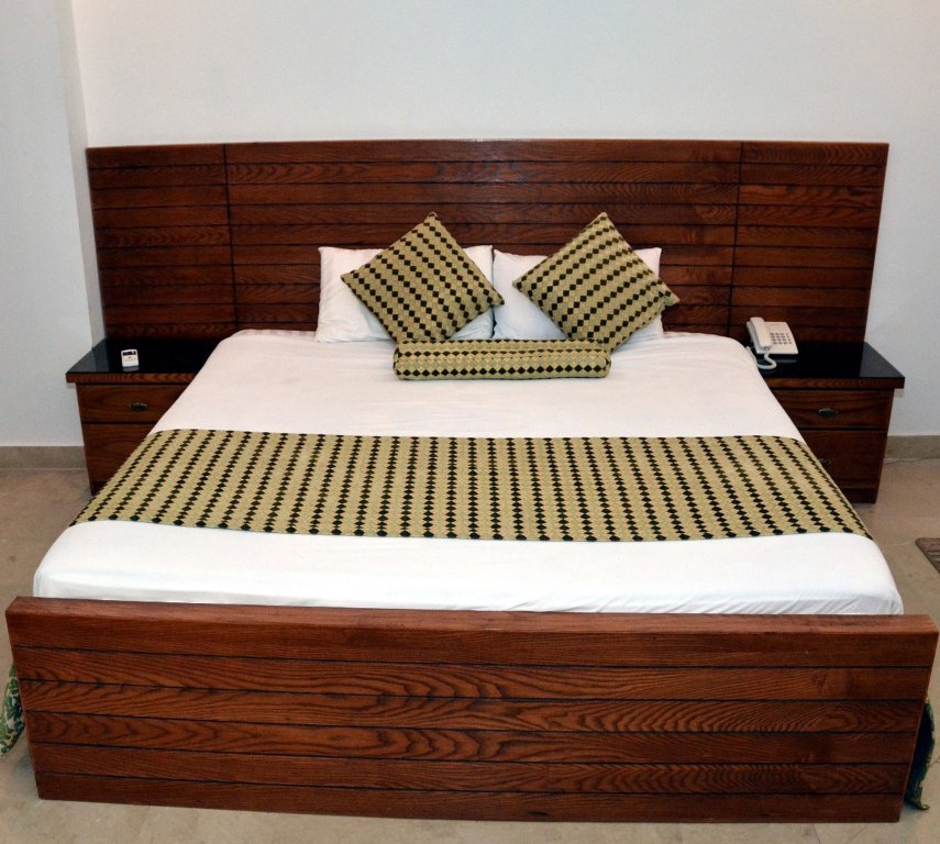 Фото Grand Islamabad Hotel