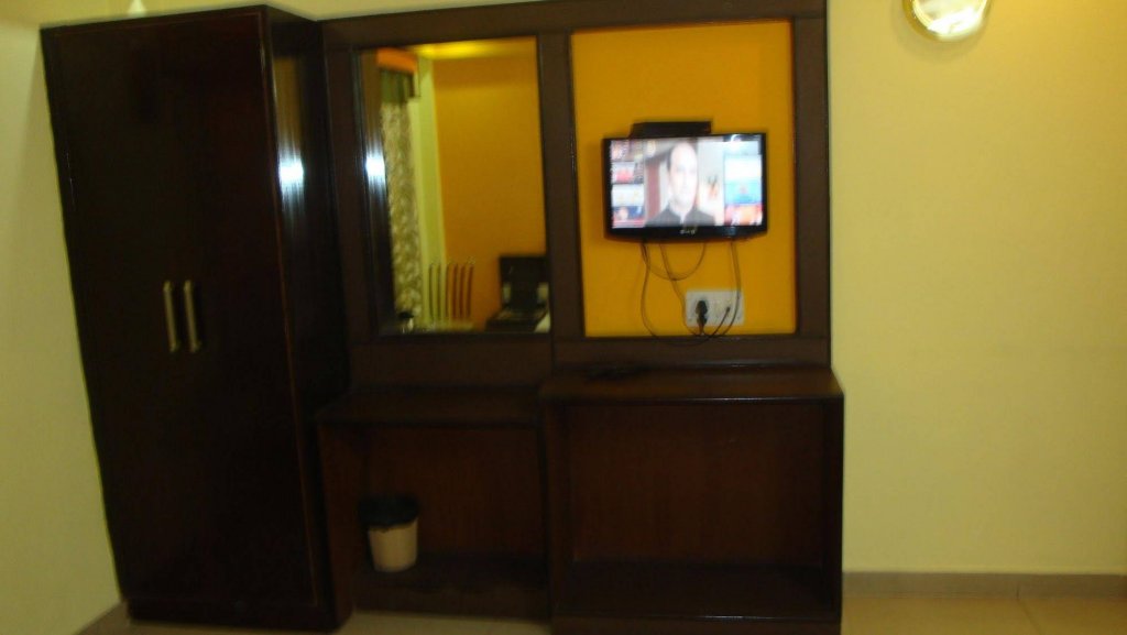Фото Hotel Su Shree Continental