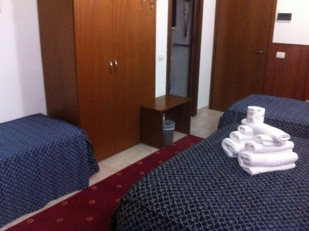 Фото Hotel Aurelia Milano Centrale