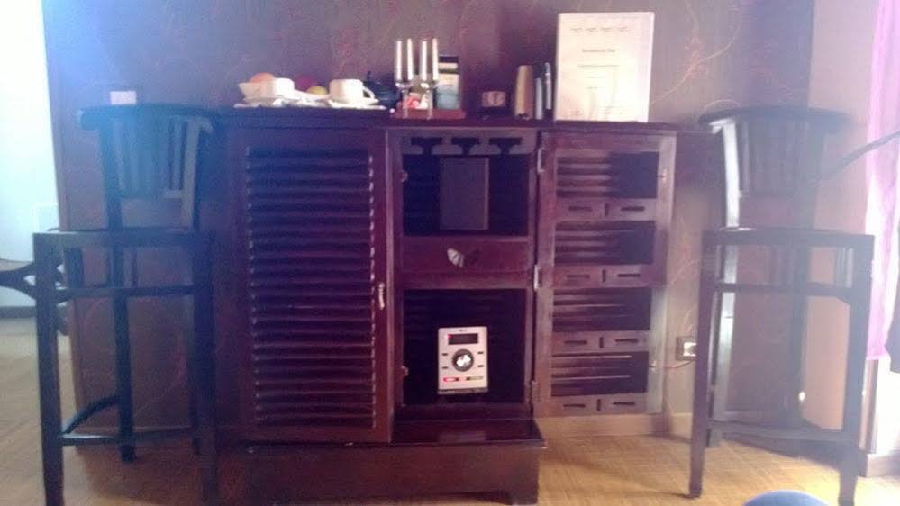 Фото Only for two Giumbabulla Home and SPA