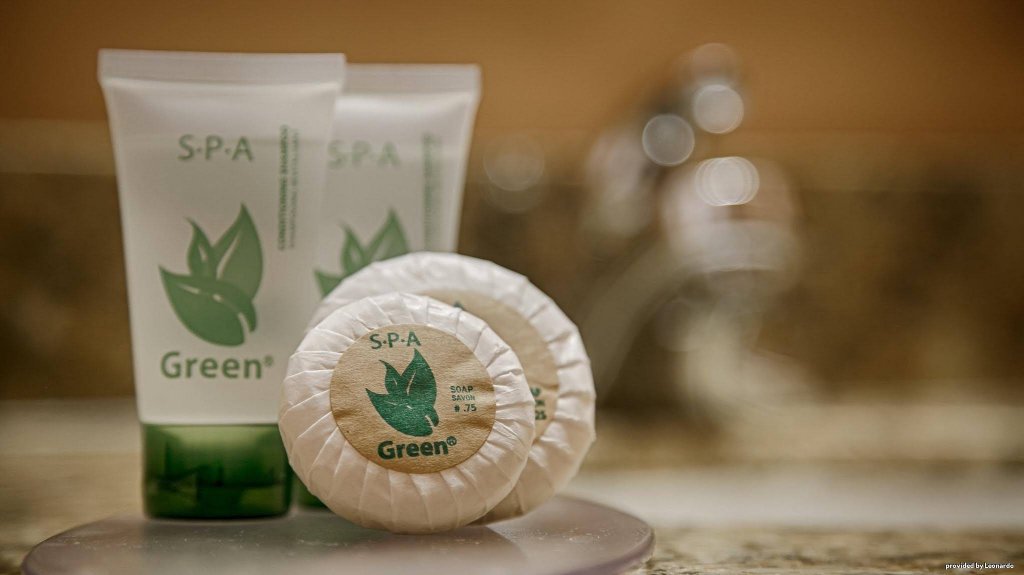 Фото Best Western Plus Airport Plaza