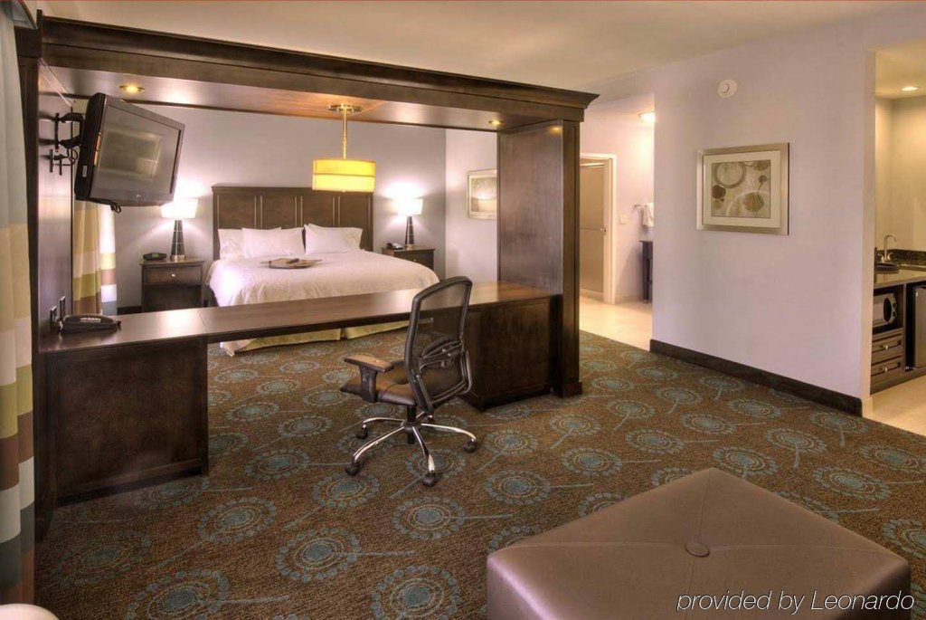 Фото Hampton Inn & Suites Shreveport/Bossier City Airline Dr, La