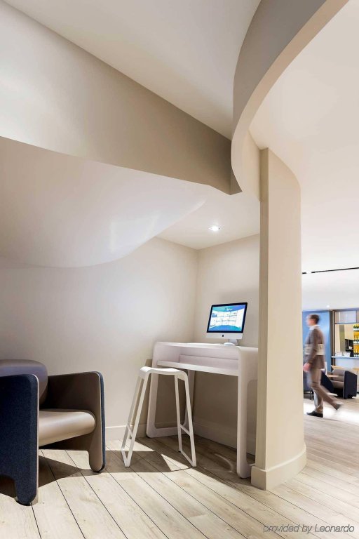 Фото Novotel Marseille Centre Prado Vélodrome