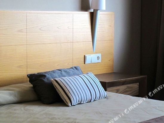 Фото Ohtels Campo De Gibraltar