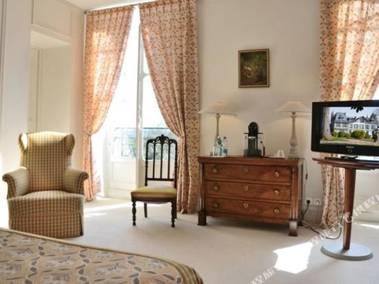 Фото Hôtel Villa Navarre