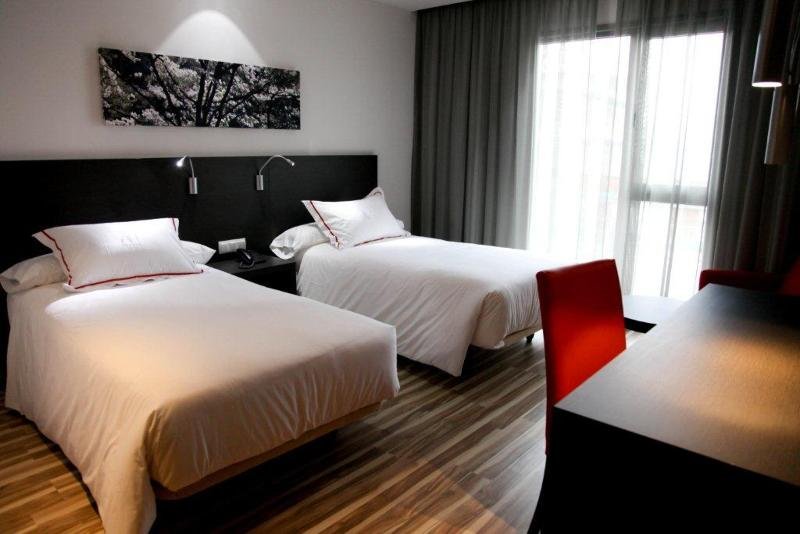 Фото Hotel Eurostars Arenas de Pinto