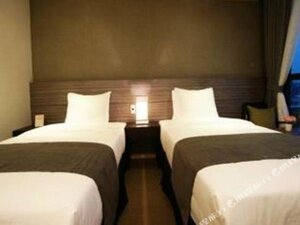 Гостиница I-Jin Hotel