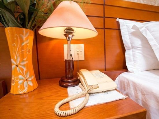 Фото Nouveau Happy Inn