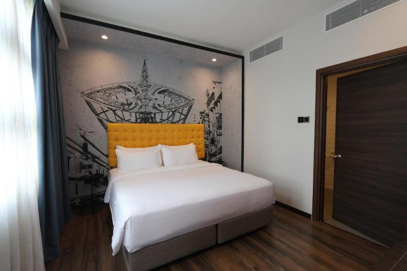 Фото Travelodge Chinatown Kuala Lumpur