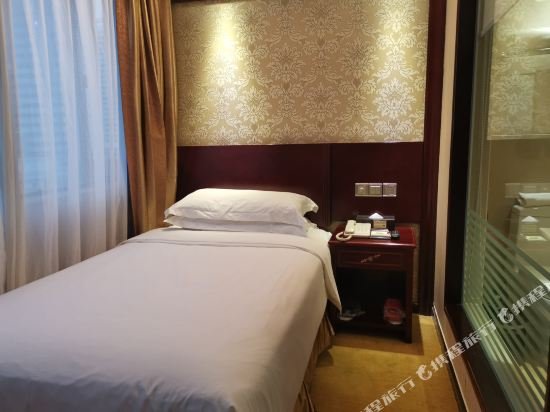 Фото Vienna Hotel Shenzhen Fenghuang Road