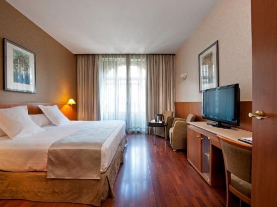 Фото Catalonia Gran Vía Madrid