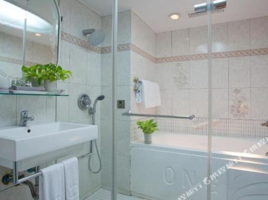 Фото Happiness Hotel