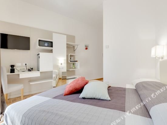 Фото Dolce Luxury Rooms