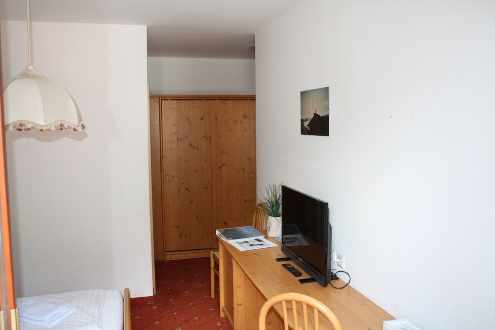 Фото Hotel Hubertus