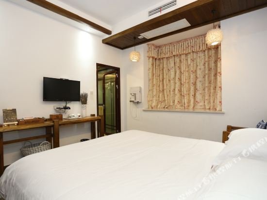 Фото Hotel California Zhangjiajie