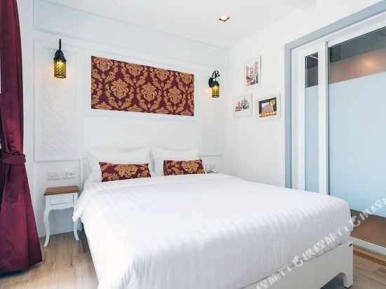 Фото White Ivory Bed & Breakfast