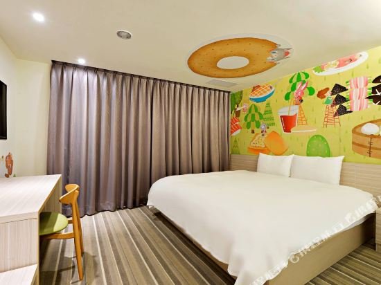 Фото Whoops Hotel