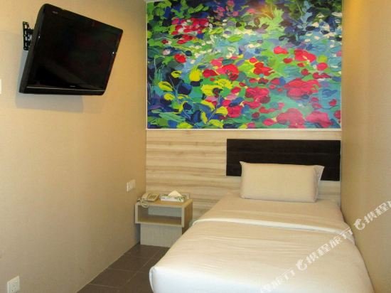Фото T-Hotel Bukit Bintang