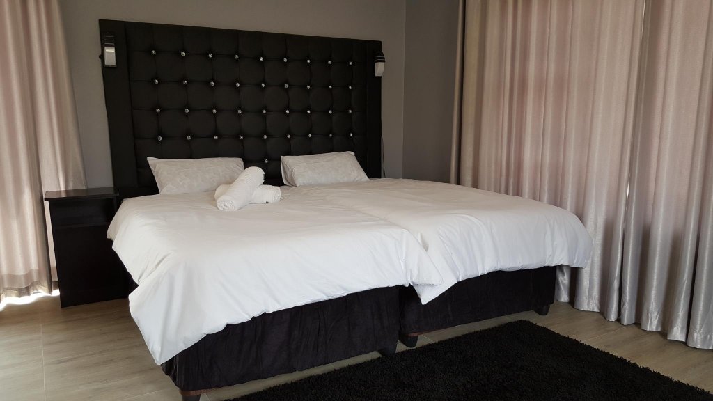 Фото The Green Olive Guesthouse