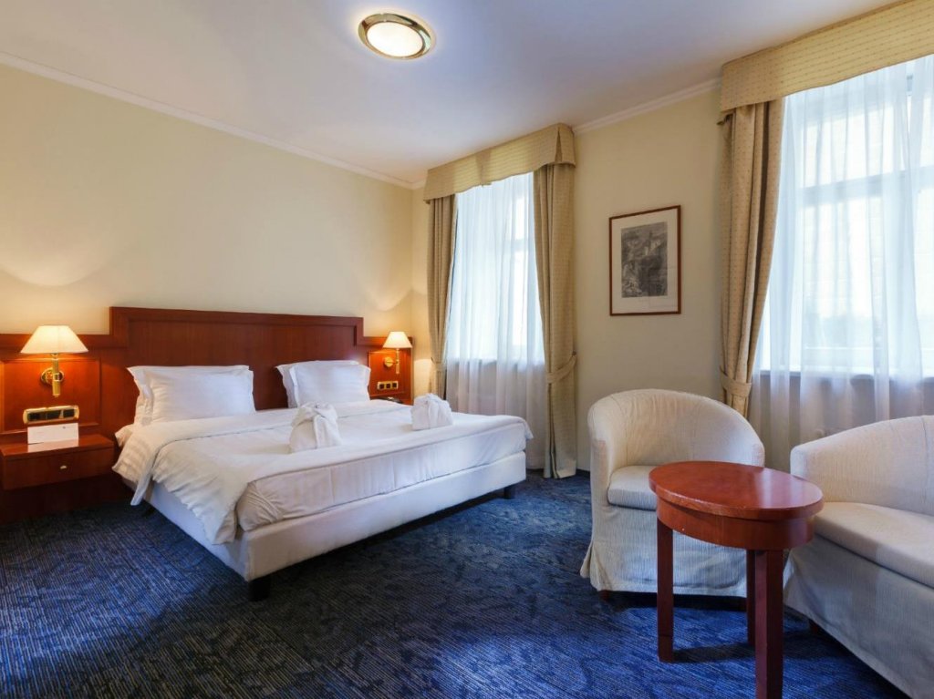 Фото Hestia Hotel Jugend