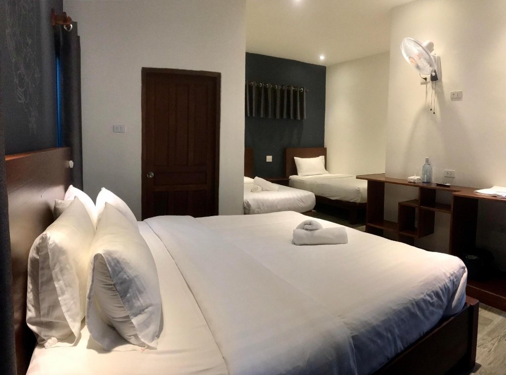 Фото Faraway Suites - Hostel