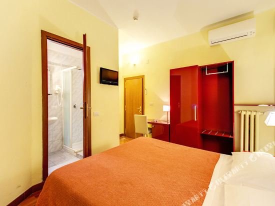 Фото Hotel Minerva Milan