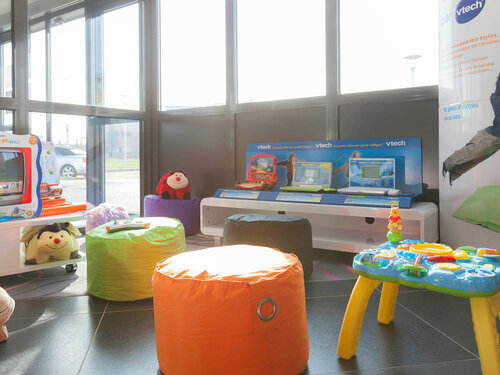 Гостиница Ibis Styles Romans Valence Gare Tgv