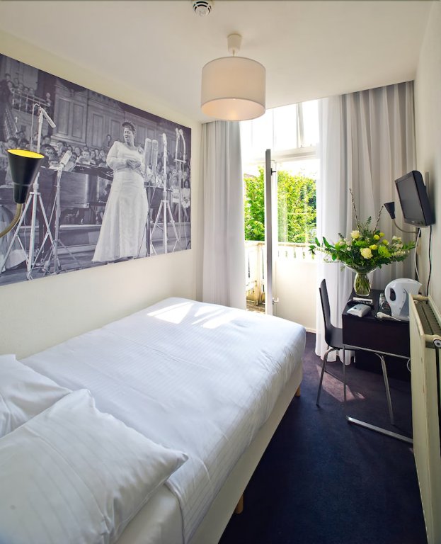 Фото The Concert Hotel