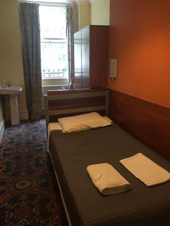 Фото Gresham Hotel