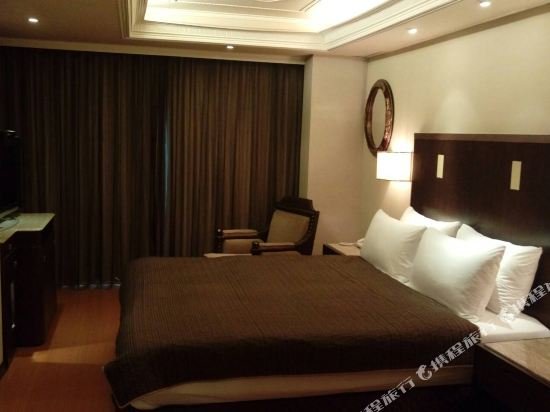 Фото Taipei Charming City Hotel-Xinyi