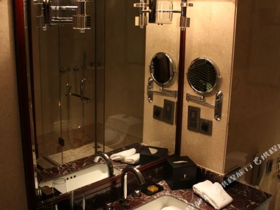 Фото Optics Vally Kingdom Plaza