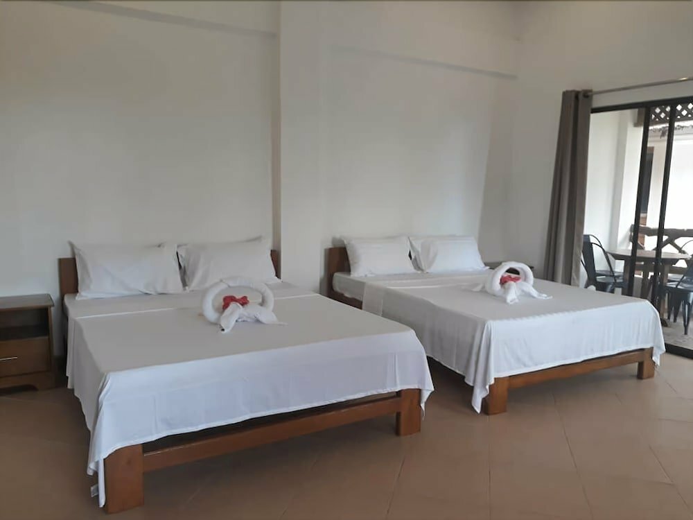 Hotel The Bruce Resort, Province of Siquijor, photo