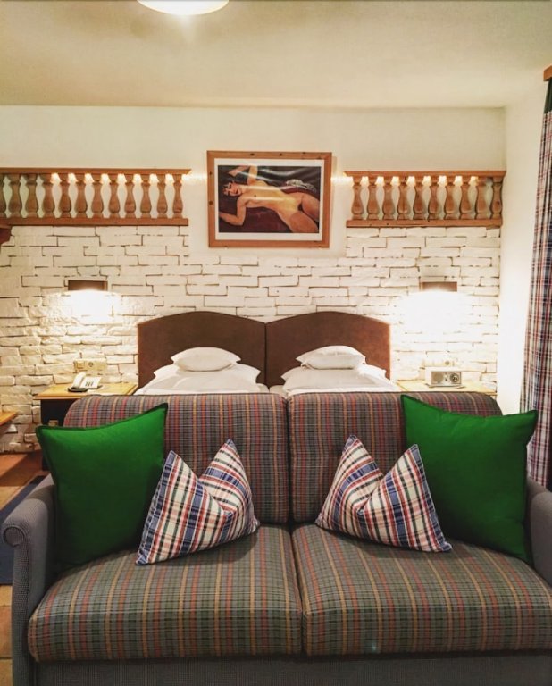 Фото Schindler Hotel