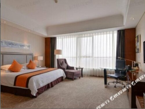 Гостиница Jurong Yukun New Century Hotel Jiangsu