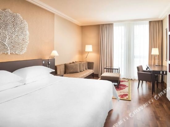 Фото Sheraton Bratislava Hotel