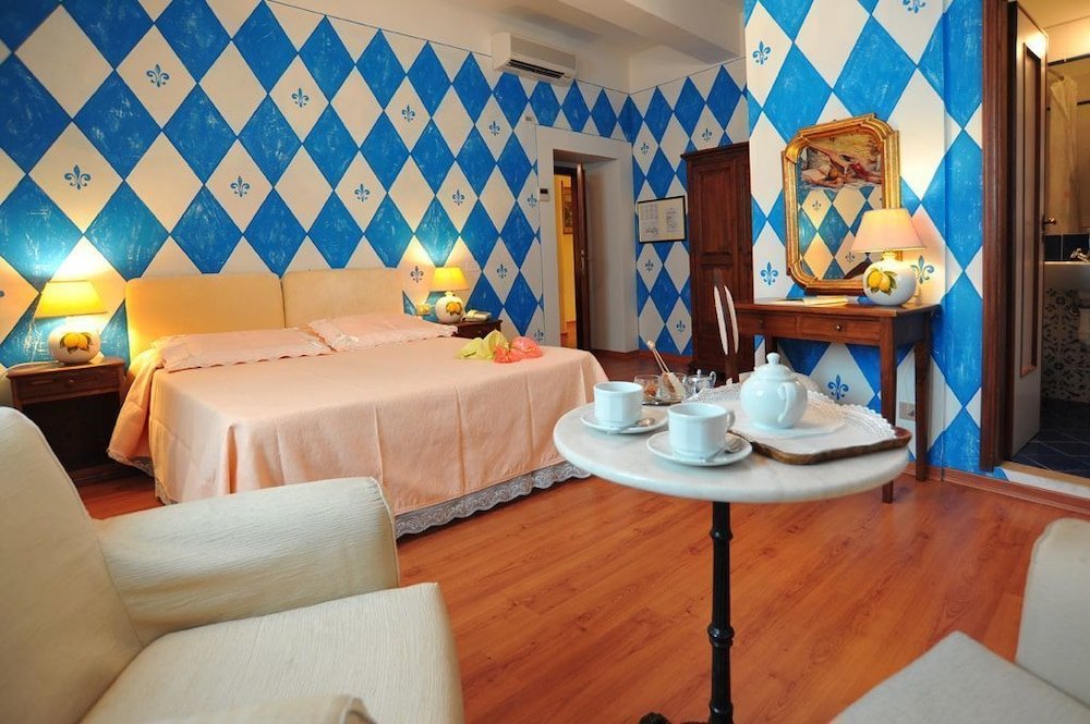 Фото Hotel Albion