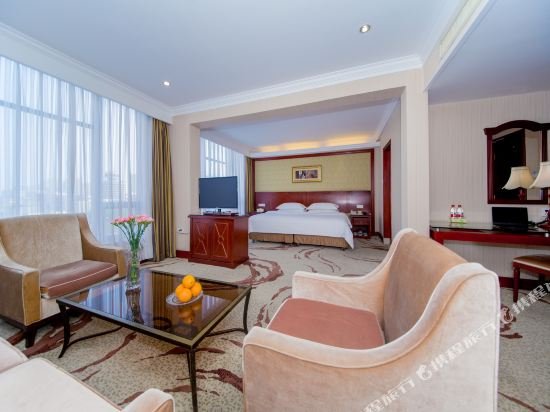 Фото Vienna International Hotel Xiangyang Railway Stati