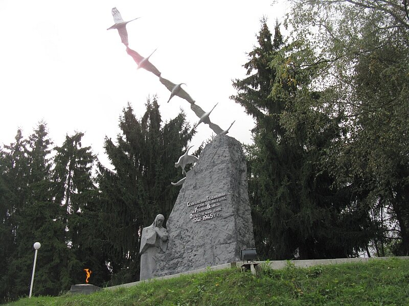 Памятник журавли в северной осетии картинки