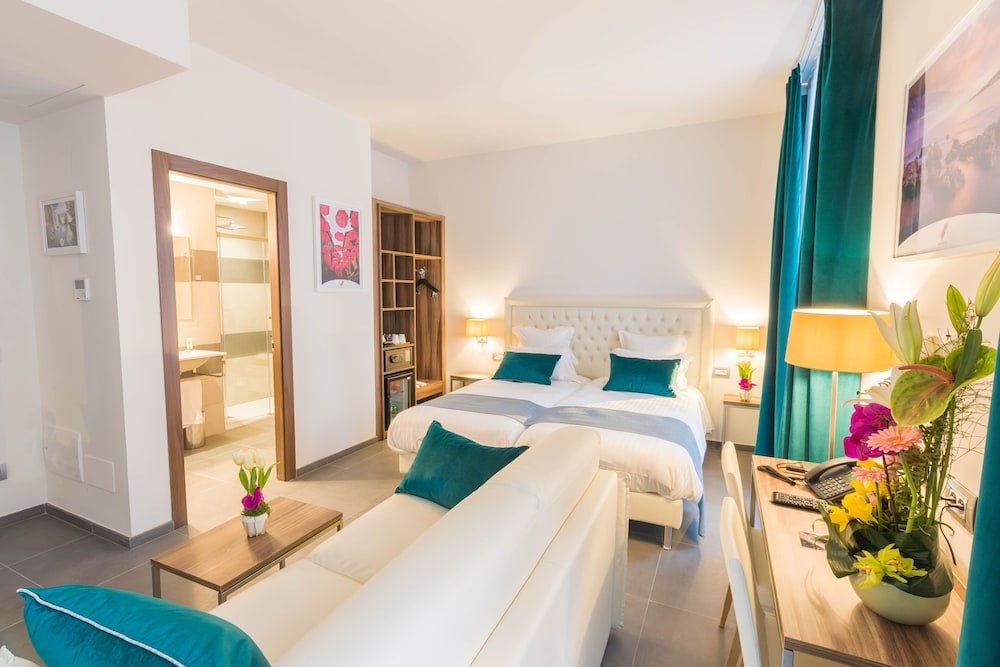 Фото Hotel Nice Azur Riviera