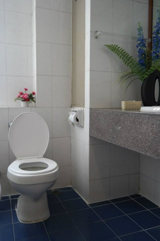 Фото Phuphaya Hotel