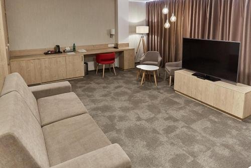 Фото отеля 2