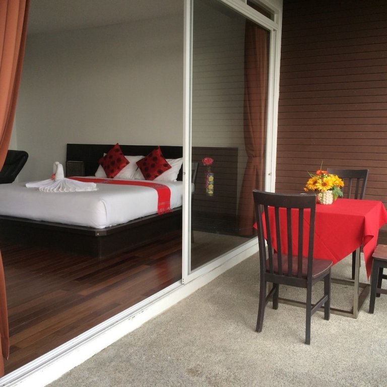 Фото Lae Lay Suites