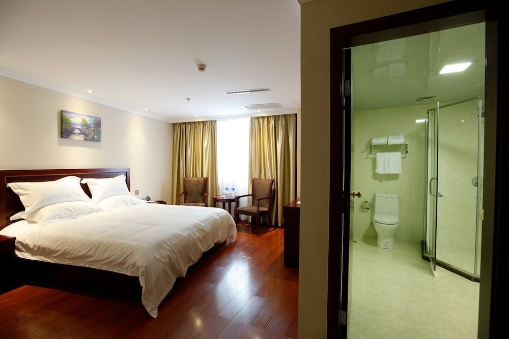 Фото GreenTree Inn Shantou Jinhu Road Business Hotel