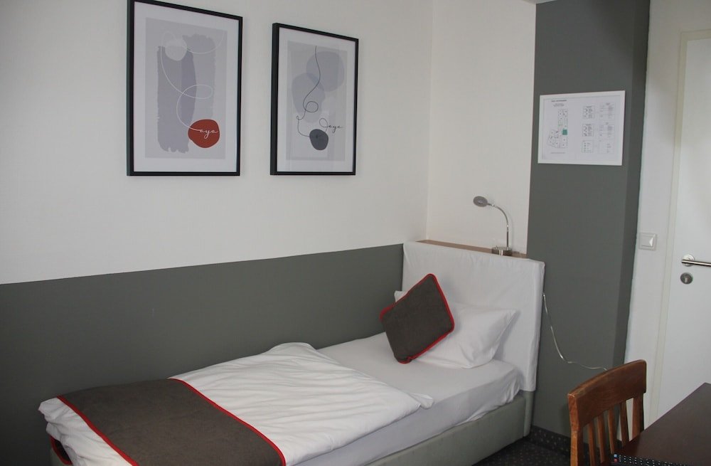 Фото Hotel Enger Hof