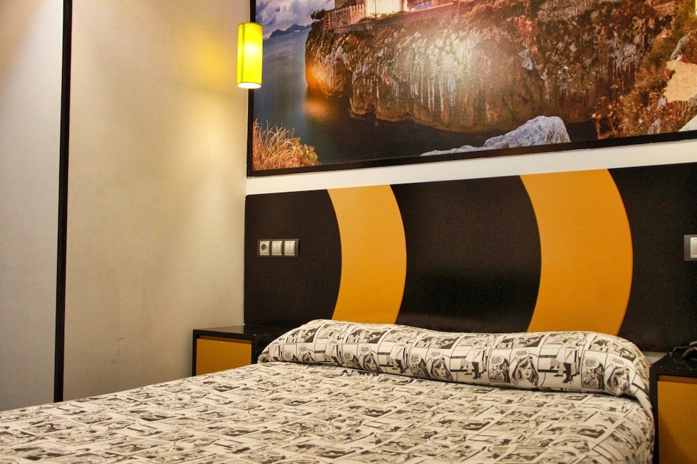 Фото Jc Rooms Santa Ana