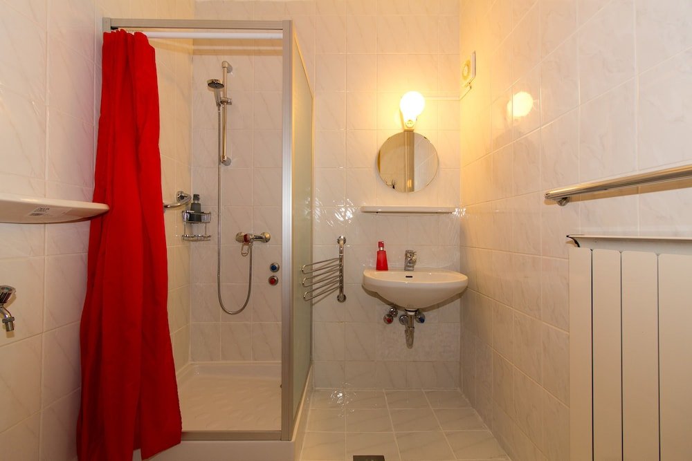 Фото Budavar Bed and Breakfast