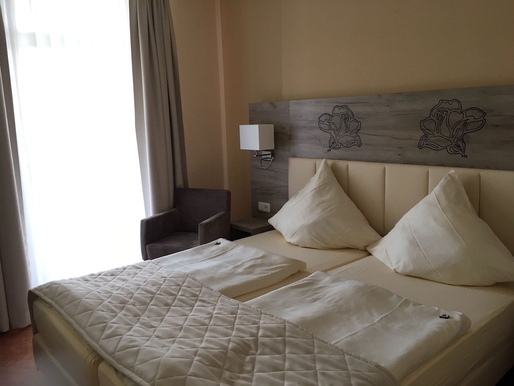 Фото Hotel Rosengarten