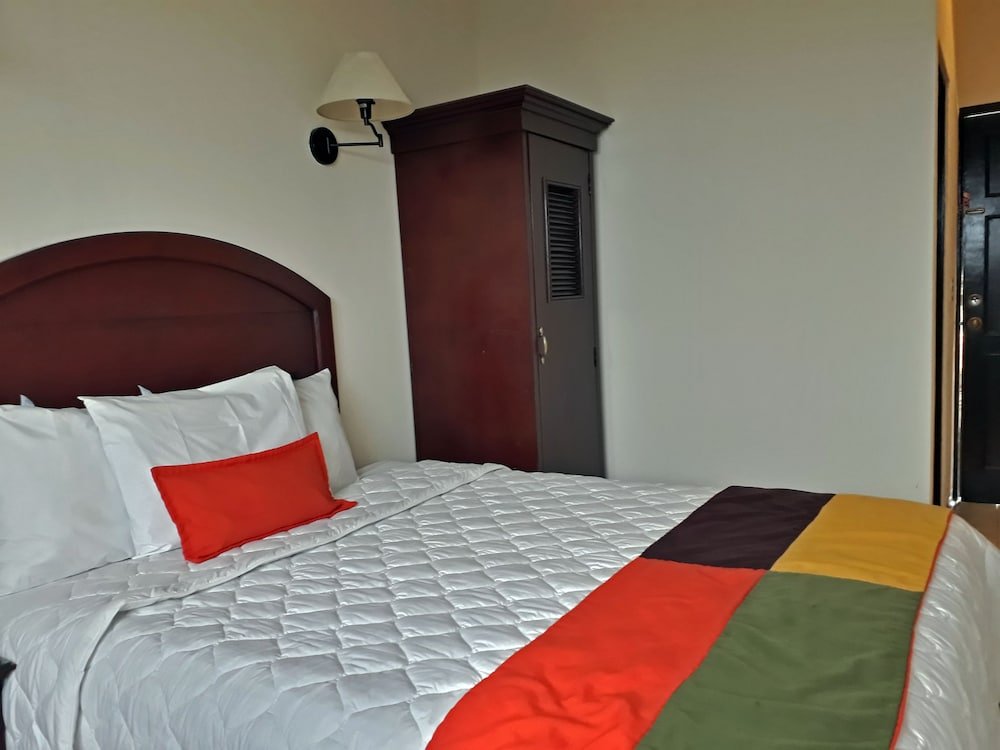 Фото Kal Nawi Hotel